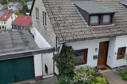 Haus Hückeswagen-Innenstadt Innenstadt - 5 Zimmer, 141 m&sup2;, 339.000&euro; | Angebot:26312669