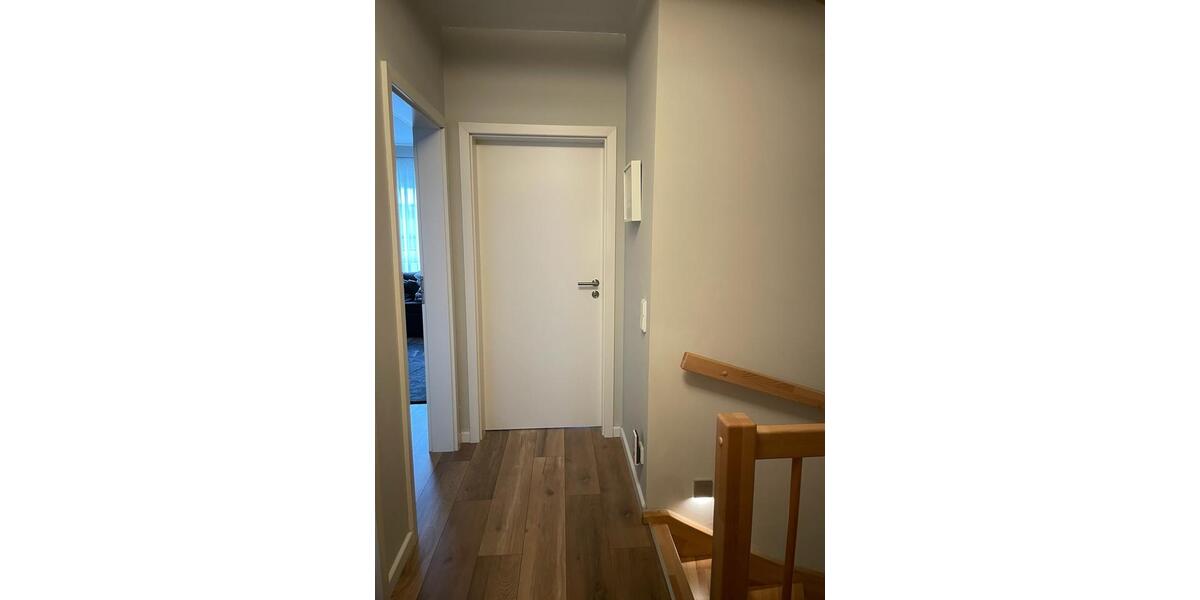 Reihenhaus Solingen Mitte - 5 Zimmer, 145 m&sup2;, 2.050&euro; | Angebot:26409448