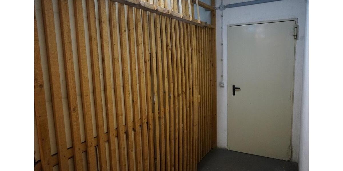 Etagenwohnung Wermelskirchen - 3 Zimmer, 78 m&sup2;, 200.000&euro; | Angebot:27086227