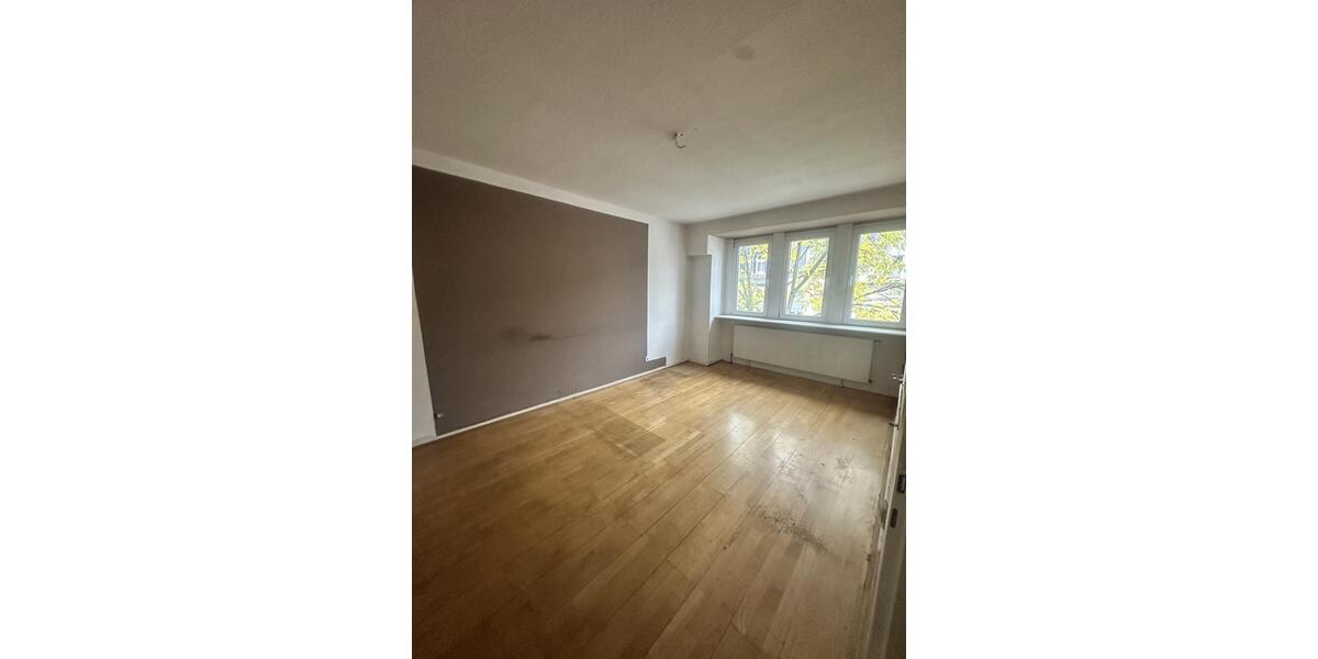 Etagenwohnung Wuppertal Gemarkung Langerfeld - 4 Zimmer, 107 m&sup2;, 980&euro; | Angebot:25648690