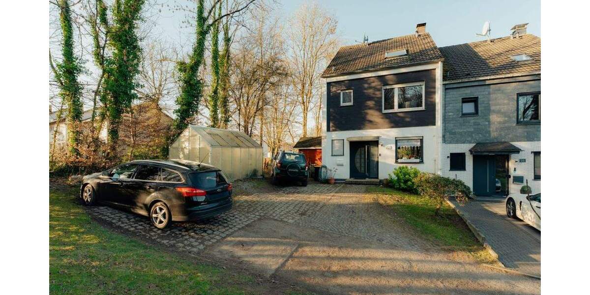 Einfamilienhaus Wuppertal Vohwinkel - 5 Zimmer, 148 m&sup2;, 345.000&euro; | Angebot:25691841