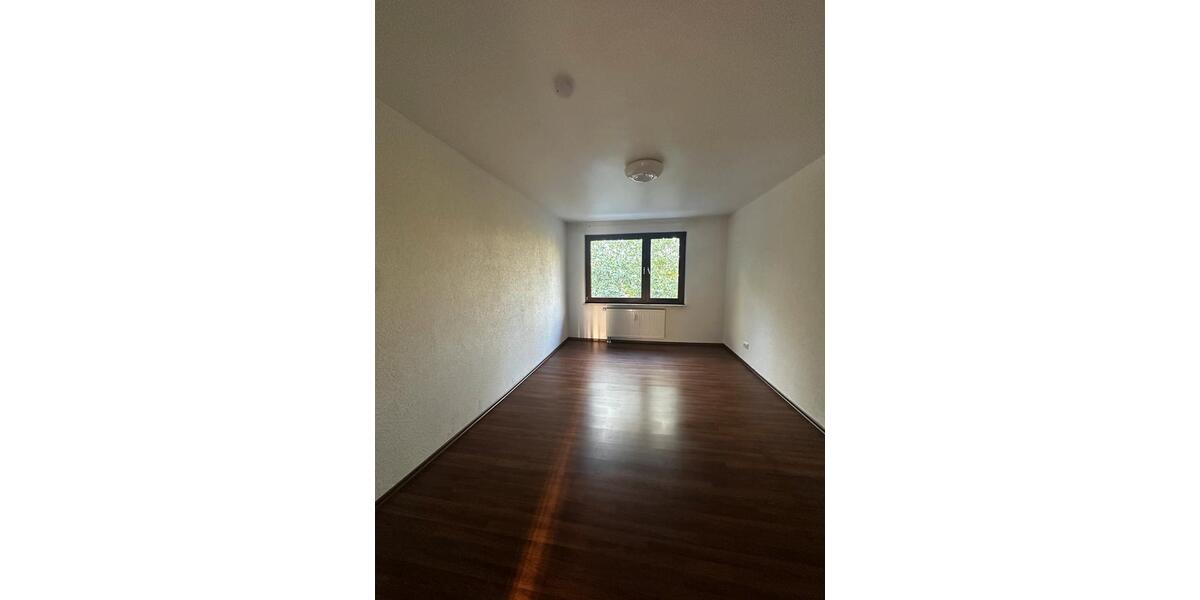 Etagenwohnung Duisburg Hamborn - 2.5 Zimmer, 62 m&sup2;, 560&euro; | Angebot:25990050