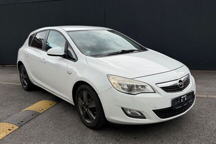 Opel Astra 232.000 km 2.750 &euro; Duisburg 47059
