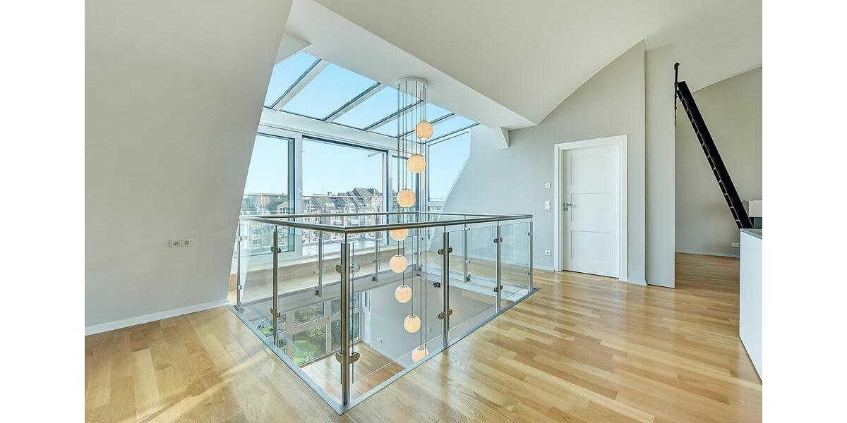 Einfamilienhaus Düsseldorf Pempelfort - 4 Zimmer, 234 m&sup2;, 3.950&euro; | Angebot:24803544