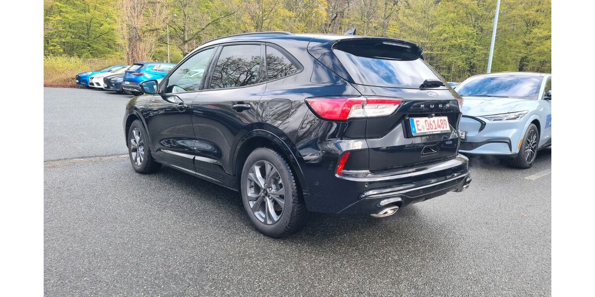 Ford Kuga 16.800 km 23.300 &euro; Essen 45276