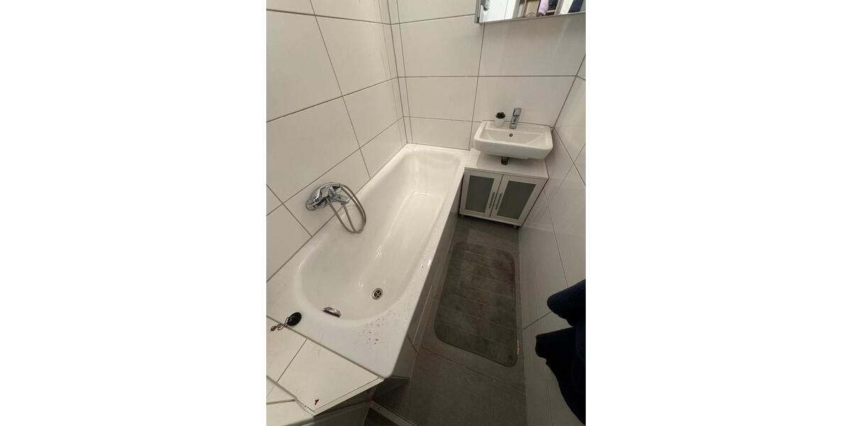 Etagenwohnung Duisburg Essenberg - 2 Zimmer, 55 m&sup2;, 660&euro; | Angebot:25838940