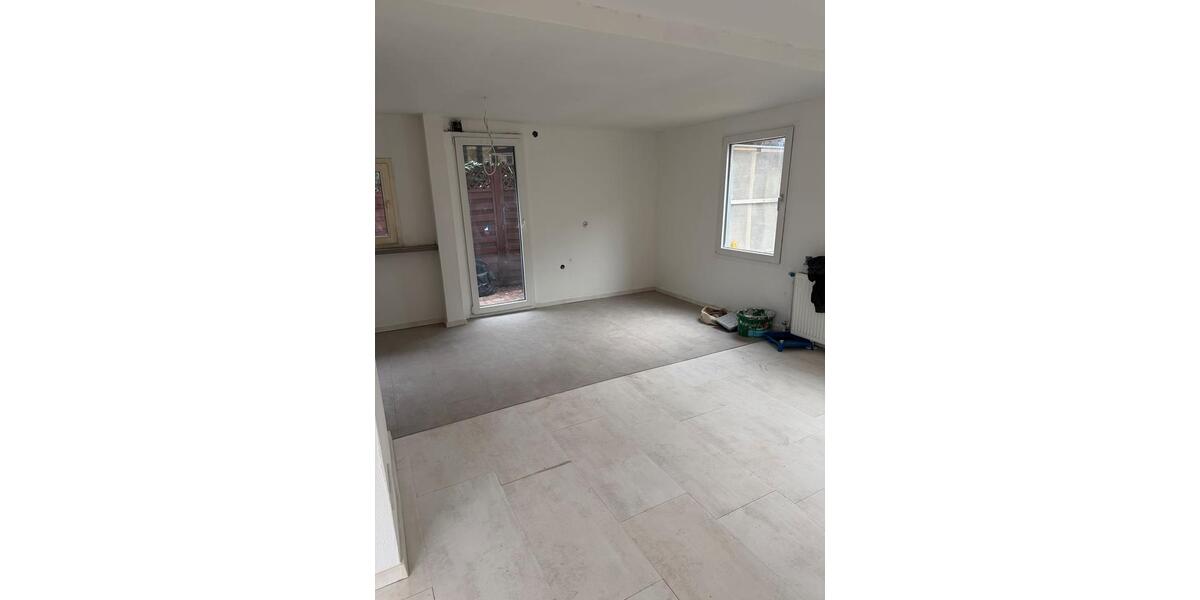 Einfamilienhaus Wuppertal Cronenberg - 3 Zimmer, 97 m&sup2;, 1.000&euro; | Angebot:25871379