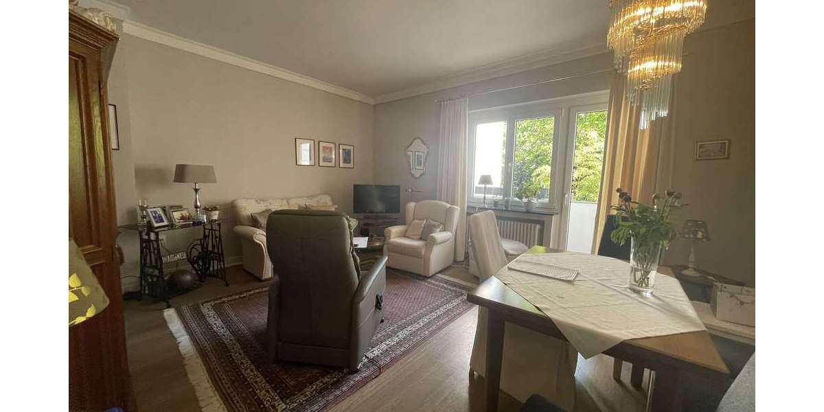 Etagenwohnung Düsseldorf Niederkassel - 2 Zimmer, 73 m&sup2;, 1.290&euro; | Angebot:26768181