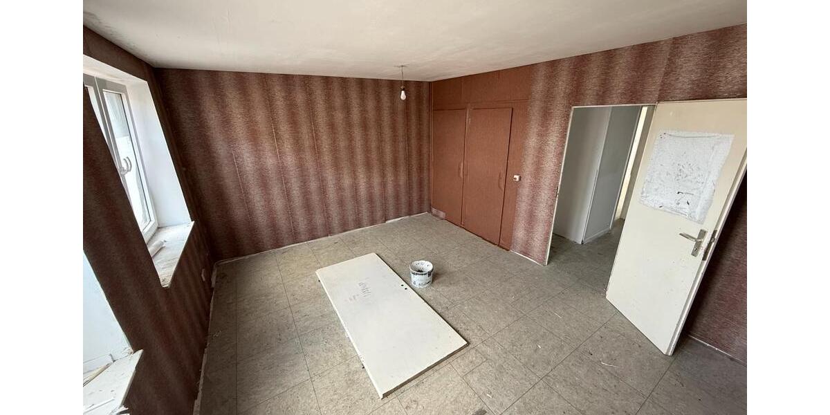Etagenwohnung Duisburg Hamborn - 2 Zimmer, 70 m&sup2;, 600&euro; | Angebot:25538401