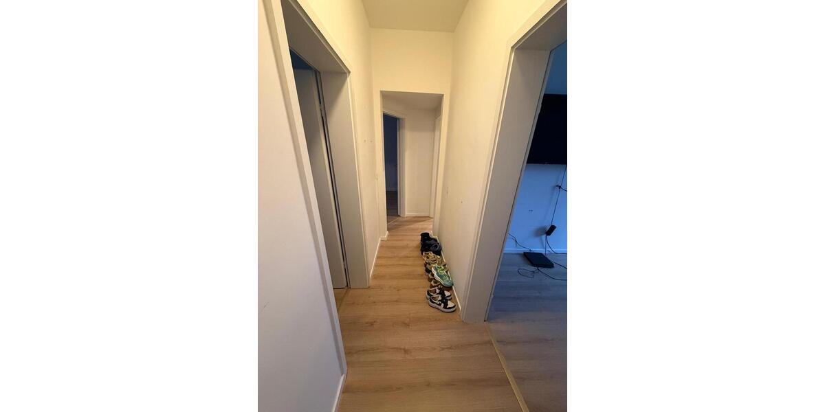 Erdgeschoßwohnung Wuppertal Arrenberg - 3 Zimmer, 65 m&sup2;, 790&euro; | Angebot:25635958