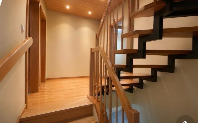 Reihenhaus Oberhausen Alsfeld - 5.5 Zimmer, 137 m&sup2;, 495.000&euro; | Angebot:27230076