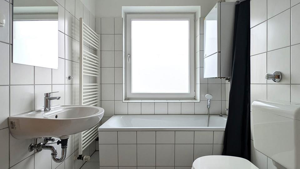 Etagenwohnung Duisburg Mittelmeiderich - 2 Zimmer, 55 m&sup2;, 420&euro; | Angebot:25269815