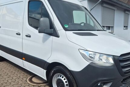 Mercedes-Benz Sprinter 177.000 km 20.500 &euro; Düsseldorf 40591