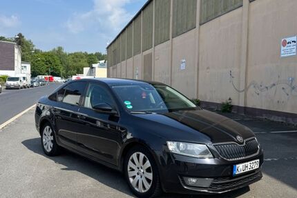 Skoda Octavia 299.000 km 4.501 &euro; Wuppertal 42170