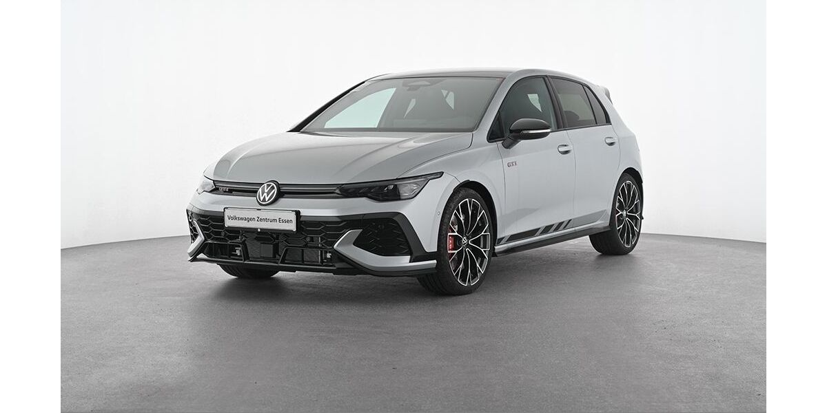 VW Golf 2.999 km 51.780 &euro; Essen 45143