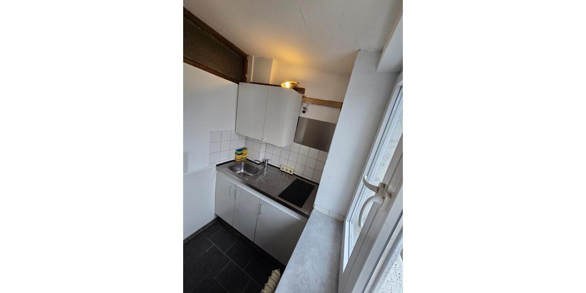 Etagenwohnung Düsseldorf Pempelfort - 1 Zimmer, 1 m&sup2;, 560&euro; | Angebot:25887295