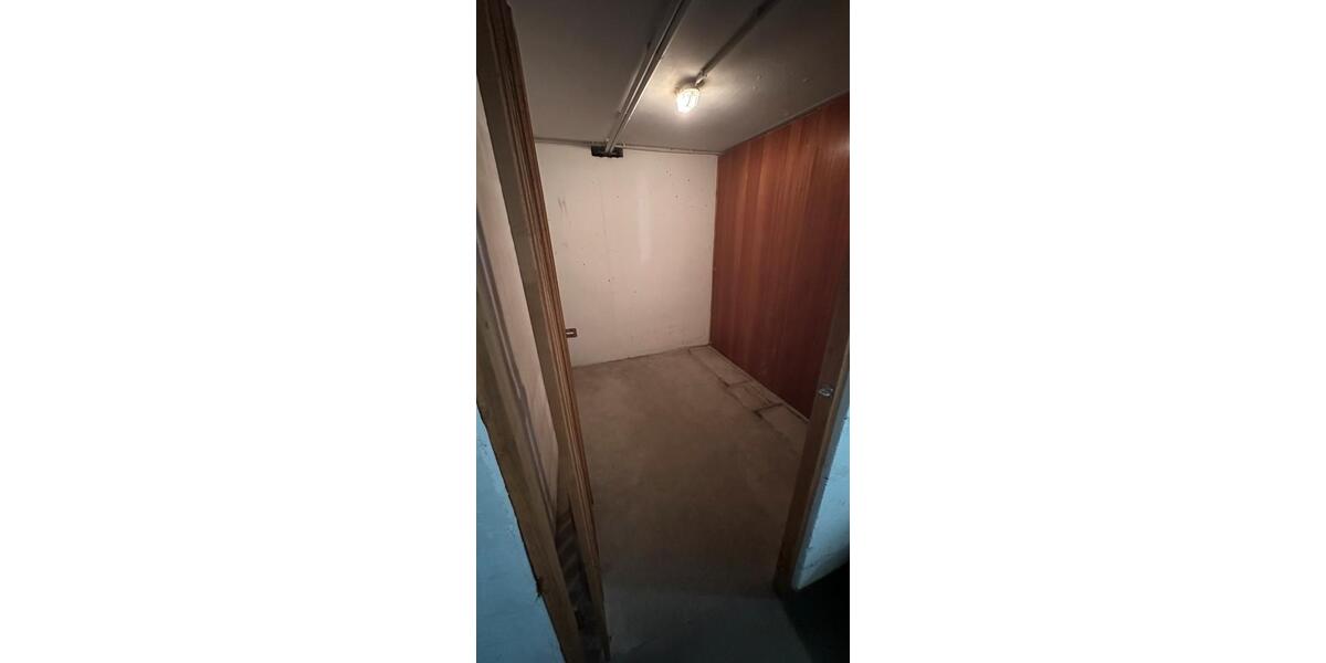 Etagenwohnung Düsseldorf Düsseltal - 2 Zimmer, 68 m&sup2;, 1.400&euro; | Angebot:25957360
