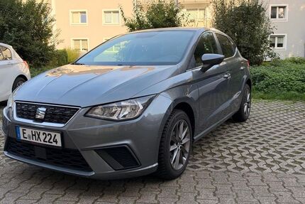 Seat Ibiza 93.000 km 8.999 &euro; Essen 45356
