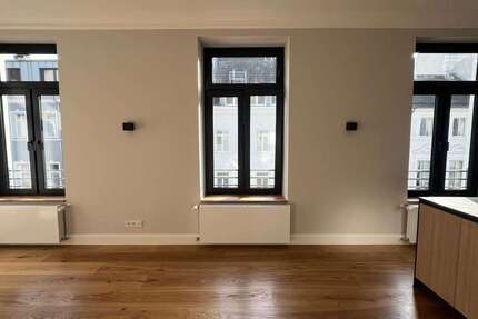 Wohnung Düsseldorf Pempelfort - 4 Zimmer, 87 m&sup2;, 698.000&euro; | Angebot:26579774