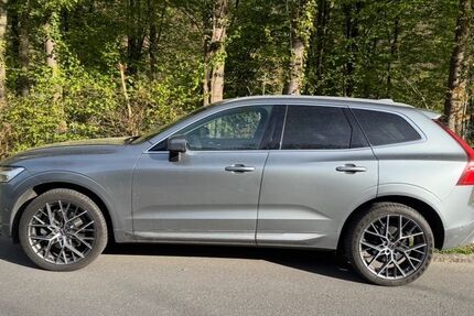 Volvo XC60 88.000 km 32.900 &euro; Solingen 42697