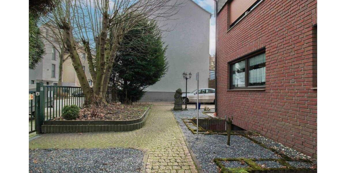Einfamilienhaus Essen Frintrop - 6 Zimmer, 266 m&sup2;, 1.040.000&euro; | Angebot:25746959