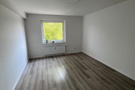 Wohnung Essen Stadtbezirk V - 1 Zimmer, 25 m&sup2;, 476&euro; | Angebot:25143793