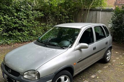 Opel Corsa 66.000 km 1.600 &euro; Essen 45128