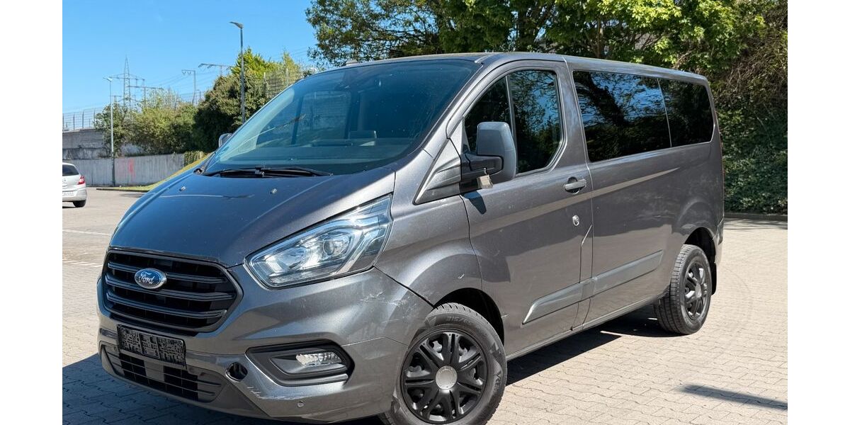 Ford Transit Custom 325.059 km 11.750 &euro; Essen 45139