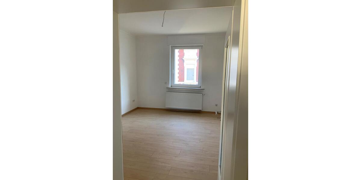 Etagenwohnung Bochum Bochum-Ost - 2 Zimmer, 67 m&sup2;, 490&euro; | Angebot:25903138