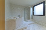 Dachgeschoßwohnung Oberhausen Biefang - 4 Zimmer, 97 m&sup2;, 217.000&euro; | Angebot:27224333