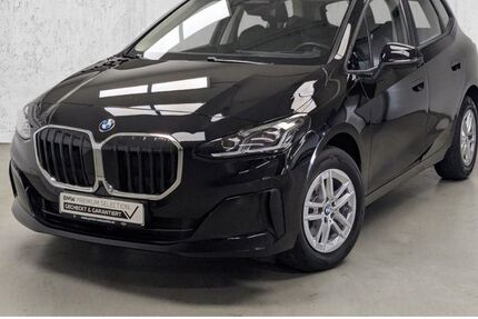 BMW 218 Active Tourer 83.758 km 23.480 &euro; Düsseldorf 40595