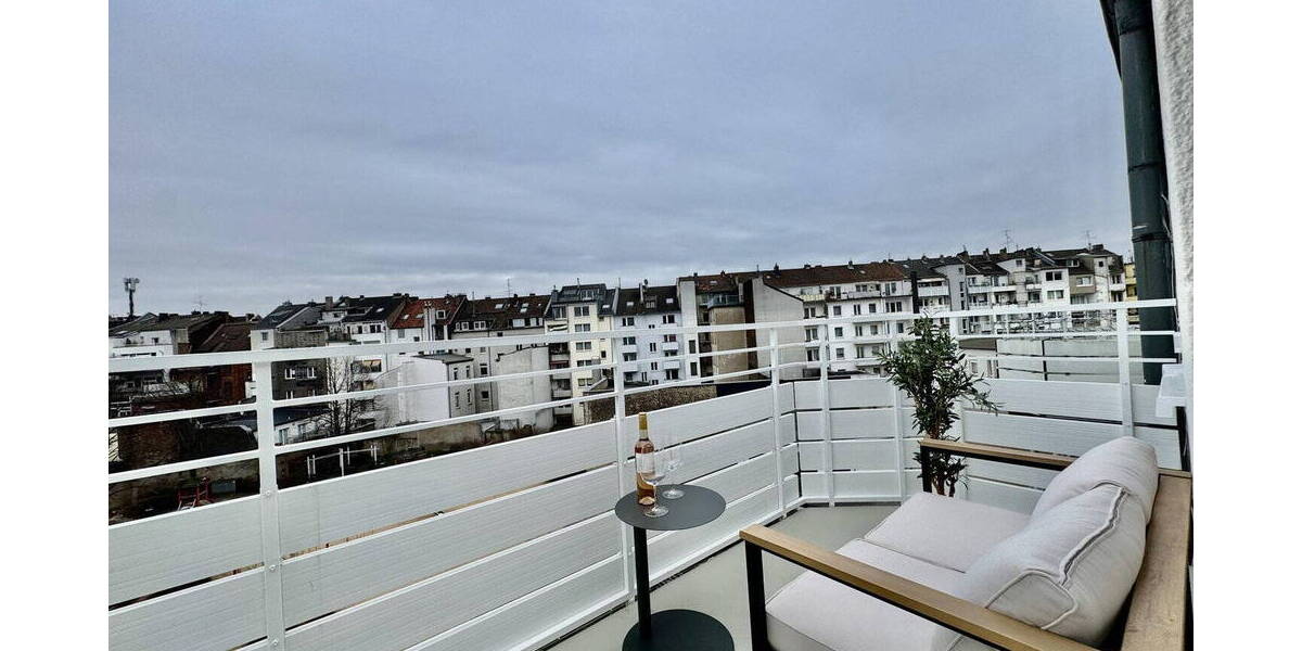 Etagenwohnung Düsseldorf Stadtmitte - 2 Zimmer, 60 m&sup2;, 330.000&euro; | Angebot:25927878