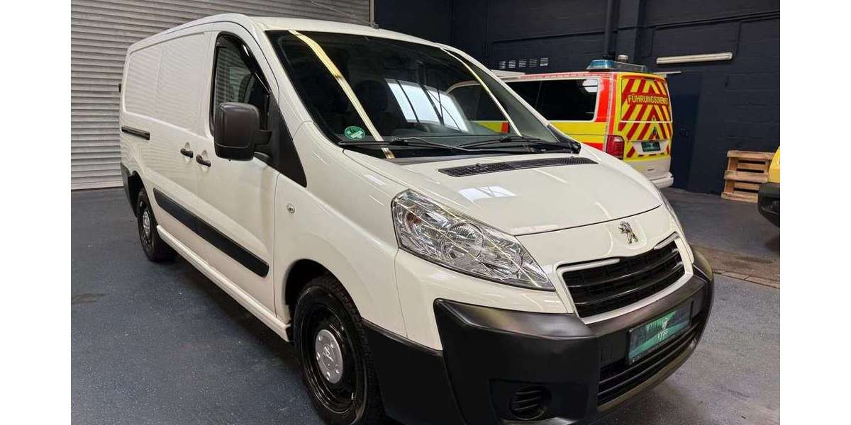 Peugeot Expert 323.000 km 2.450 &euro; Hilden 40721