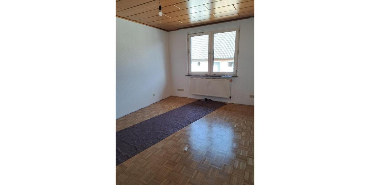 Etagenwohnung Bochum Wiemelhausen - 3 Zimmer, 70 m&sup2;, 520&euro; | Angebot:25749529