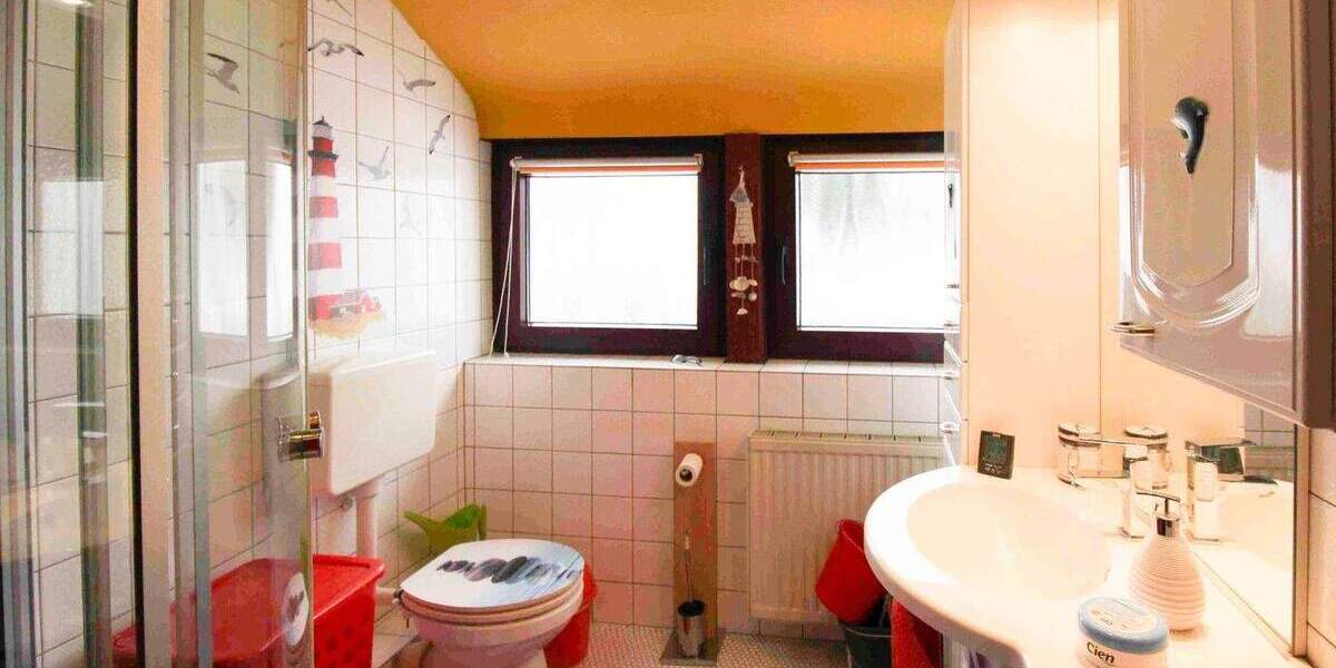 Einfamilienhaus Heiligenhaus Mitte - 6 Zimmer, 125 m&sup2;, 539.000&euro; | Angebot:25650633