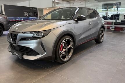 Alfa Romeo Junior 15.000 km 38.985 &euro; Oberhausen 46049
