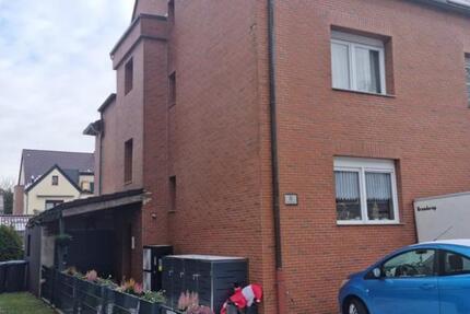 Wohnung Gelsenkirchen Ückendorf - 3.5 Zimmer, 95 m&sup2;, 618&euro; | Angebot:24381270