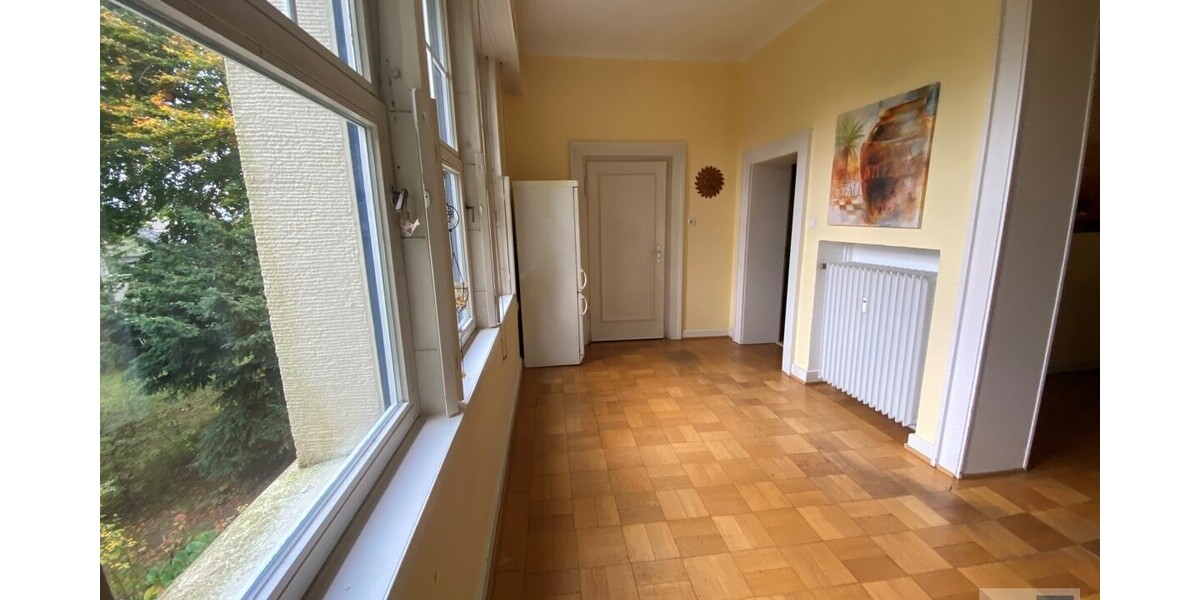 Verkauf von einer Villa in Remscheid-Lüttringhausen - Einfamilienhaus Remscheid Lüttringhausen | Angebot:24849604