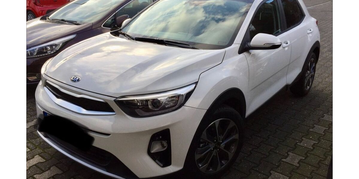 Kia Stonic 43.500 km 13.300 &euro; Langenfeld 40764