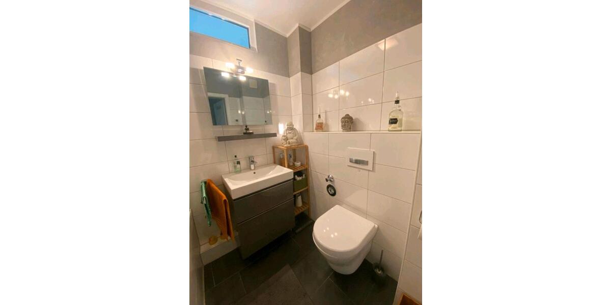 Etagenwohnung Duisburg Angerhausen - 3.5 Zimmer, 70 m&sup2;, 218.000&euro; | Angebot:25945495