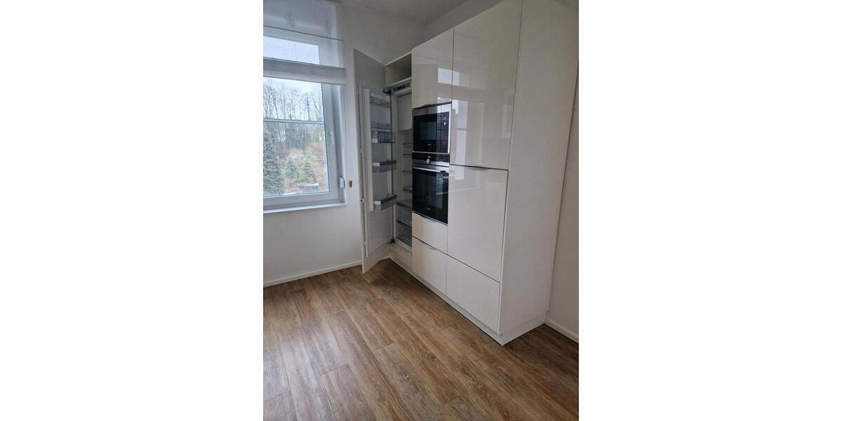 Maisonettenwohnung Solingen Mitte - 4 Zimmer, 100 m&sup2;, 1.500&euro; | Angebot:25282862