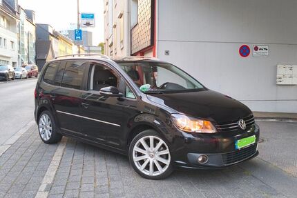 VW Touran 191.500 km 10.000 &euro; Remscheid 42855