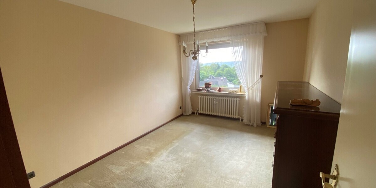 schöne Etagenwohnung in Wuppertal Cronenberg mit Fernblick - Etagenwohnung Wuppertal Cronenberg | Angebot:27142395
