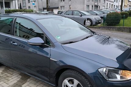 VW Golf 188.500 km 7.500 &euro; Solingen 42653