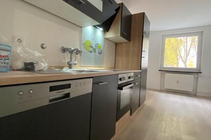 Wohnung Düsseldorf Lörick - 2 Zimmer, 70 m&sup2;, 1.500&euro; | Angebot:25867933