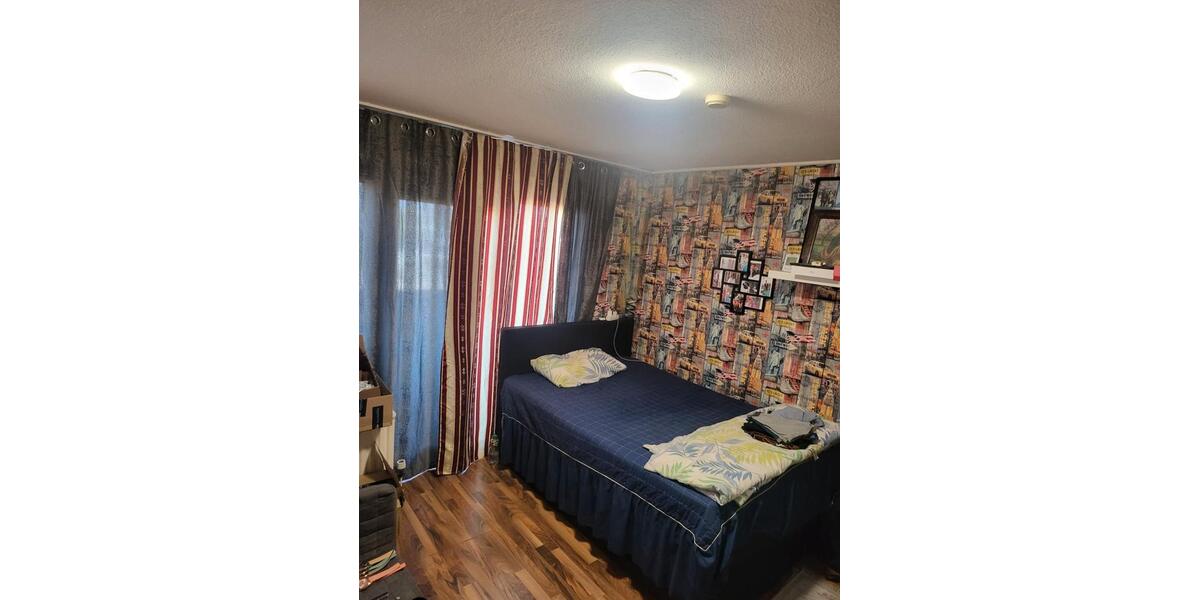 Etagenwohnung Ratingen Tiefenbroich - 3 Zimmer, 90 m&sup2;, 770&euro; | Angebot:27550950