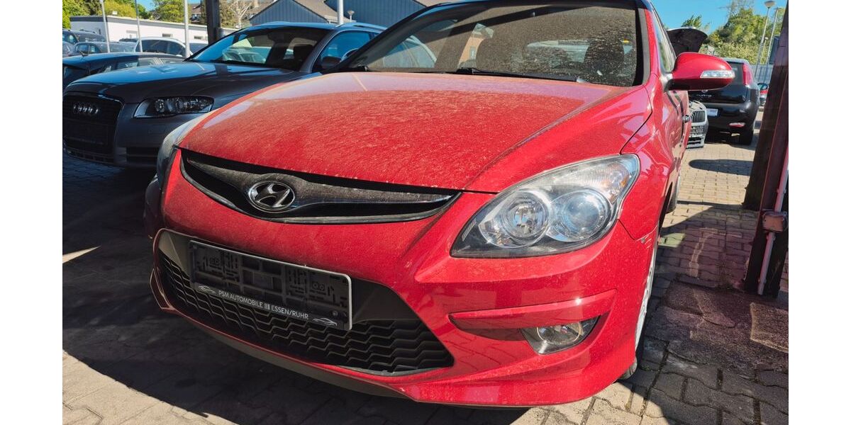 Hyundai i30 221.100 km 2.690 &euro; Essen 45326