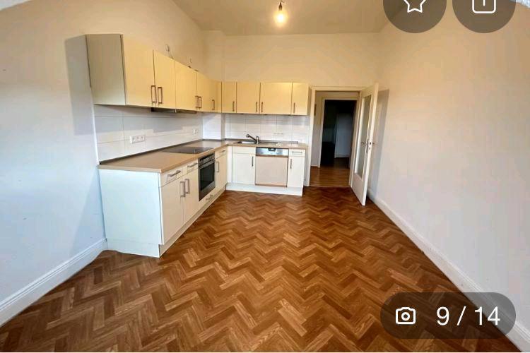Dachgeschoßwohnung Wuppertal Arrenberg - 4 Zimmer, 118 m&sup2;, 1.200&euro; | Angebot:27566393