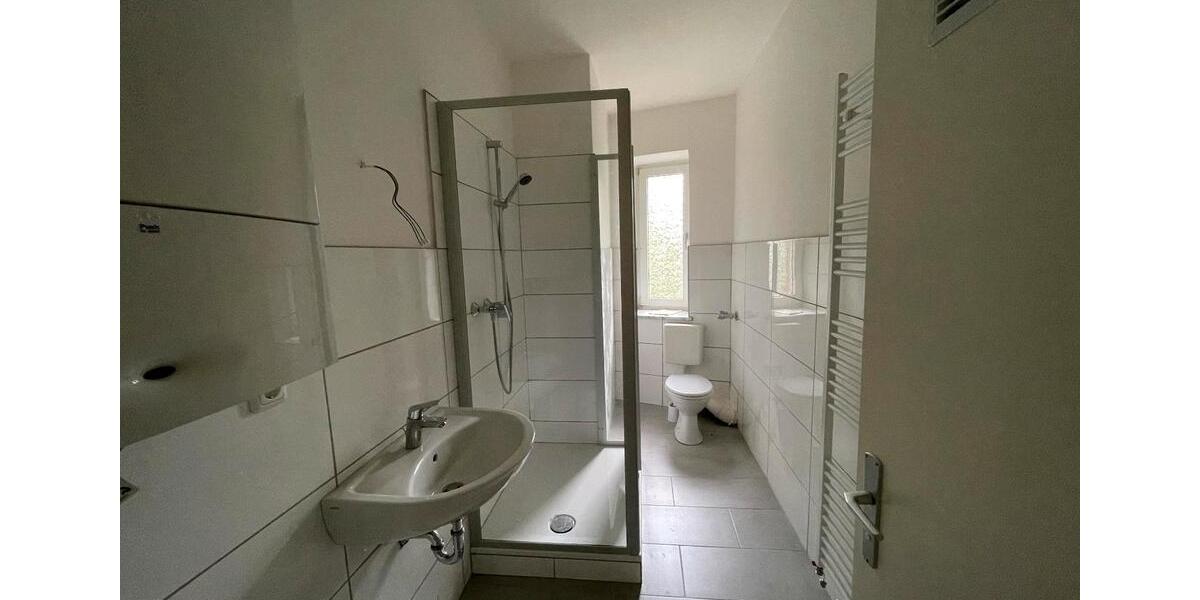 Etagenwohnung Bochum Bochum-Mitte - 2 Zimmer, 76 m&sup2;, 680&euro; | Angebot:25884101