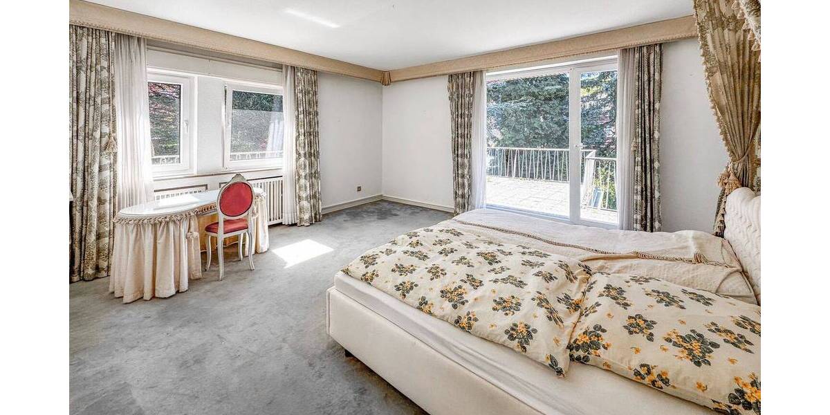 Einfamilienhaus Bochum Weitmar - 1 Zimmer, 300 m&sup2;, 950.000&euro; | Angebot:26607140